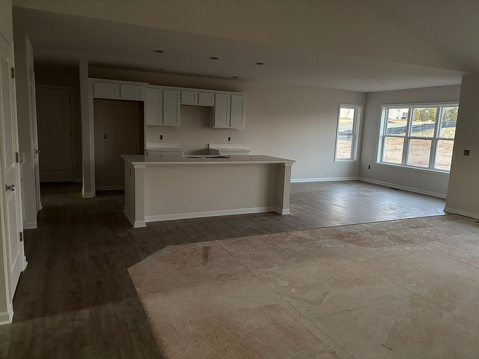 2nd image of 1257 Glacier Dr