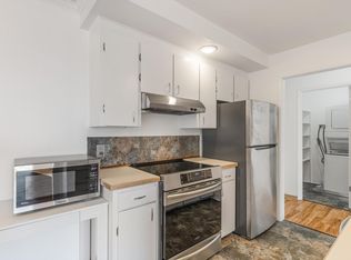 45 Eagle Crest Dr APT 212, Lake Oswego, OR 97035