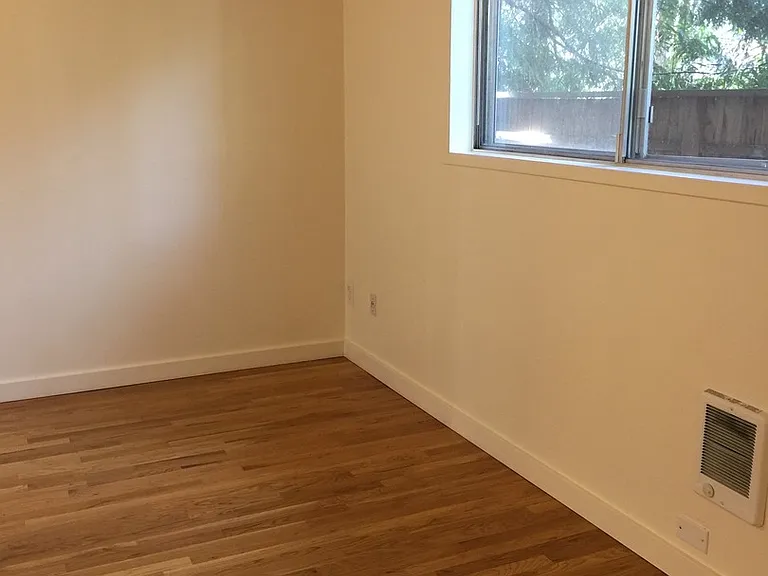 4041 SE Gladstone St — Photo 13