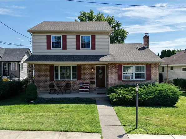 1145 7th St #2, Catasauqua, PA 18032