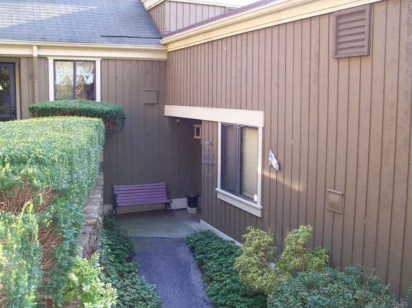 172 Heritage Hls Unit D, Somers, NY 10589