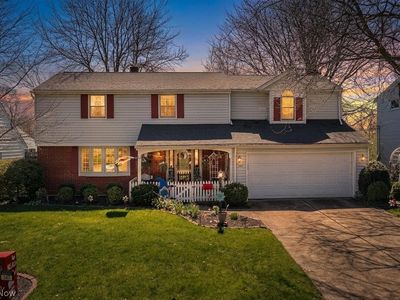 347 Colgate Ave, Elyria, OH, 44035