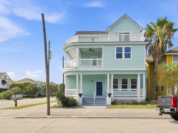 2326 Bernardo De Galvez Ave, Galveston, TX 77550
