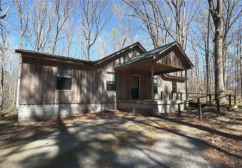 1st image of 1272 Dejarnette Rd