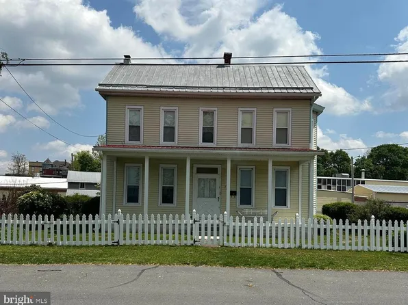 250 River St, Millersburg, PA 17061
