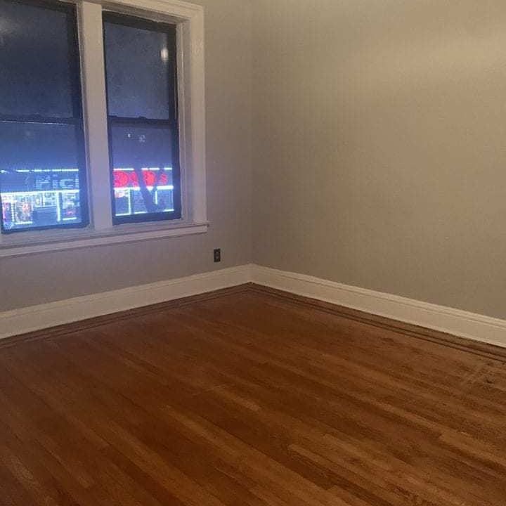 1st image of 2924 21st Ave APT 2H
