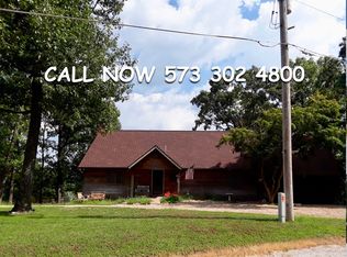 1508 Carol Rd, Lake Ozark, MO 65049