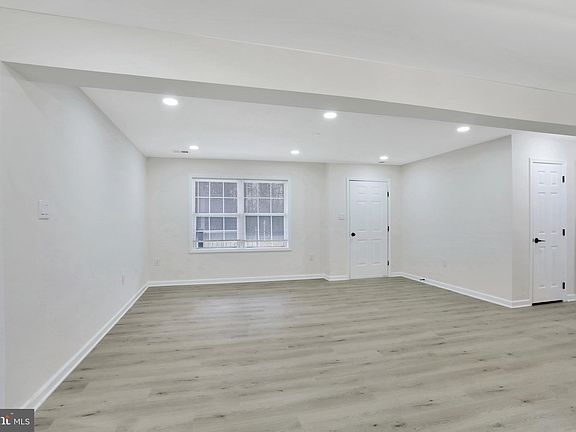 4th image of 35355 Hamlin School Ln