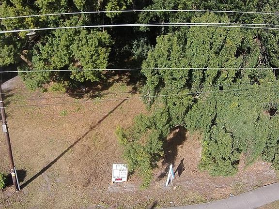 2nd image of 1139 Holden Ave