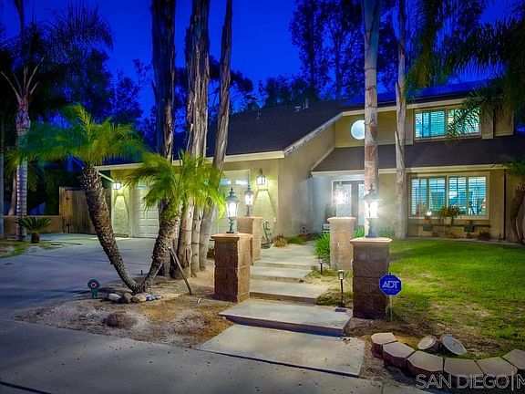 3rd image of 10349 Avenida Magnifica