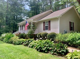 282 Spaniel Ln, Clayton, NC 27520