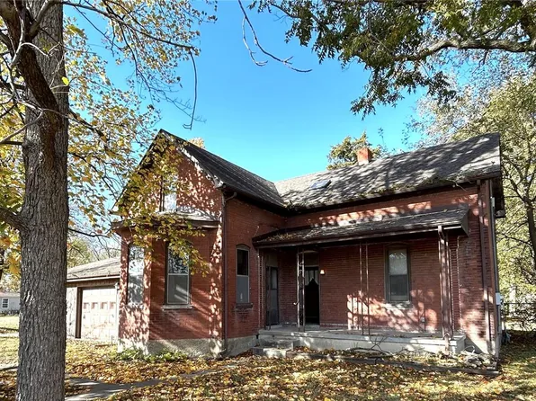 204 W Missouri St, New Baden, IL 62265