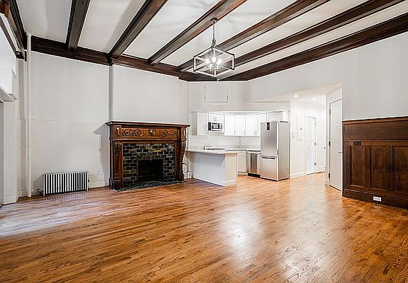 3rd image of 330 W 101st St #2AB