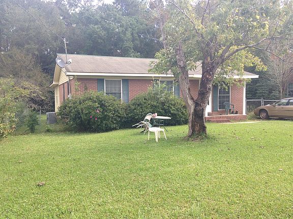 2nd image of 1204 Jamestown Dr