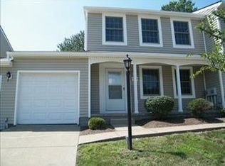 7375 N Chestnut Commons Dr, Mentor, OH