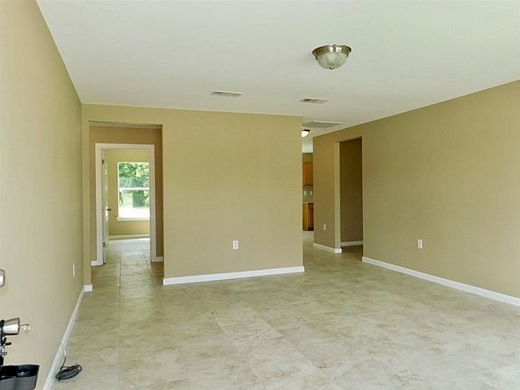 4th image of 1143 Thomas Blvd
