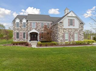 1840 Tapadera Dr, Ann Arbor, MI 48103