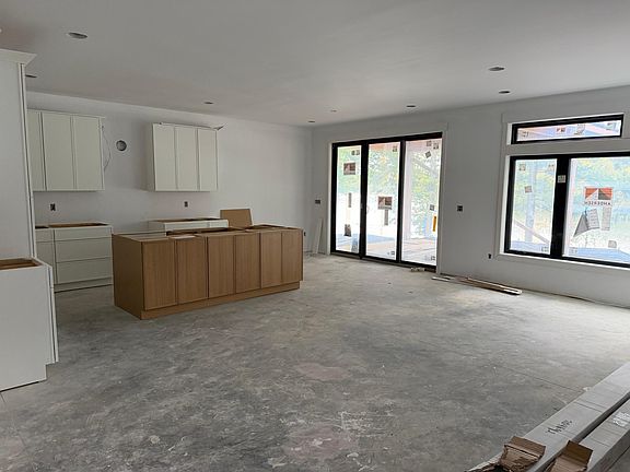 4th image of 8561 Nottingham Rd