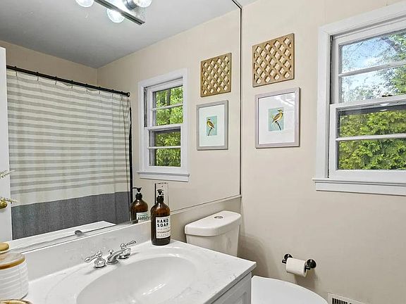 4th image of 2616 Shelby Ct