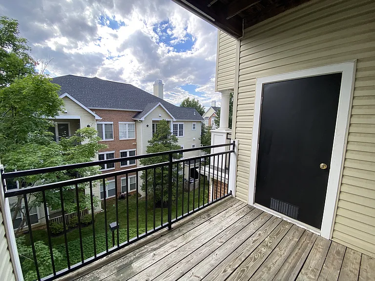 4137 Fountainside Ln #202 — Photo 16
