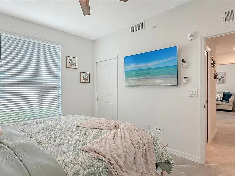 17475 Opal Sand Dr #101 — Photo 35
