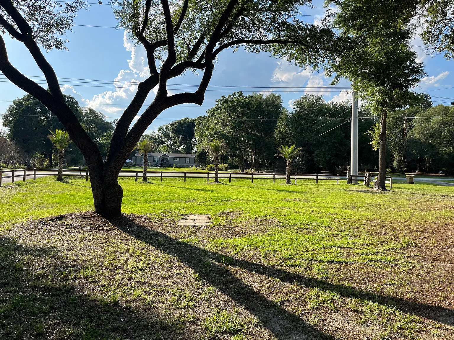 4 bed, 1760 sqft, $2,100 — Photo 2