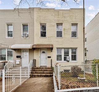 2976 Lawton Avenue, Bronx, NY, 10465