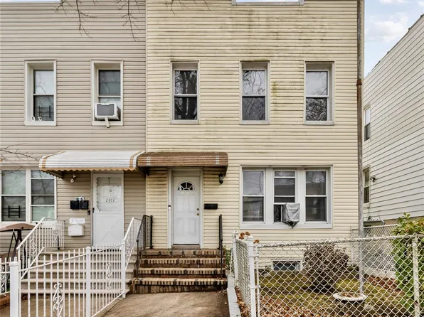 2976 Lawton Avenue, Bronx, NY 10465