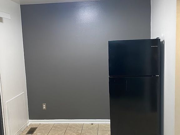 3rd image of 517 Bright Ave APT 2
