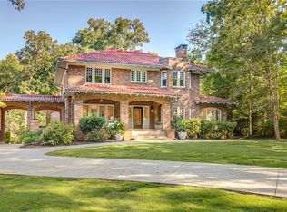 923 Springdale Rd NE, Atlanta, GA 30306