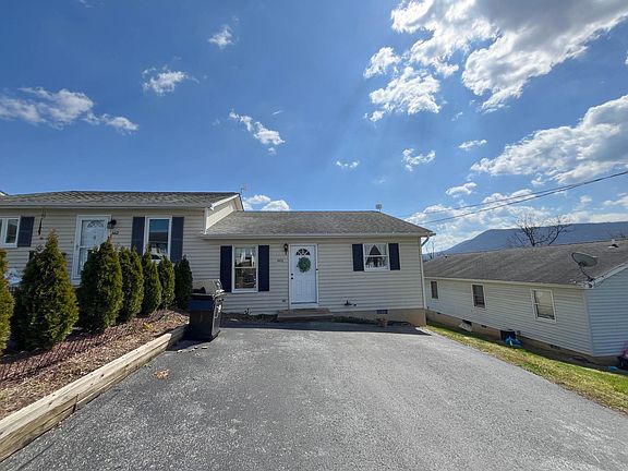 2nd image of 440 Pleasant View Dr