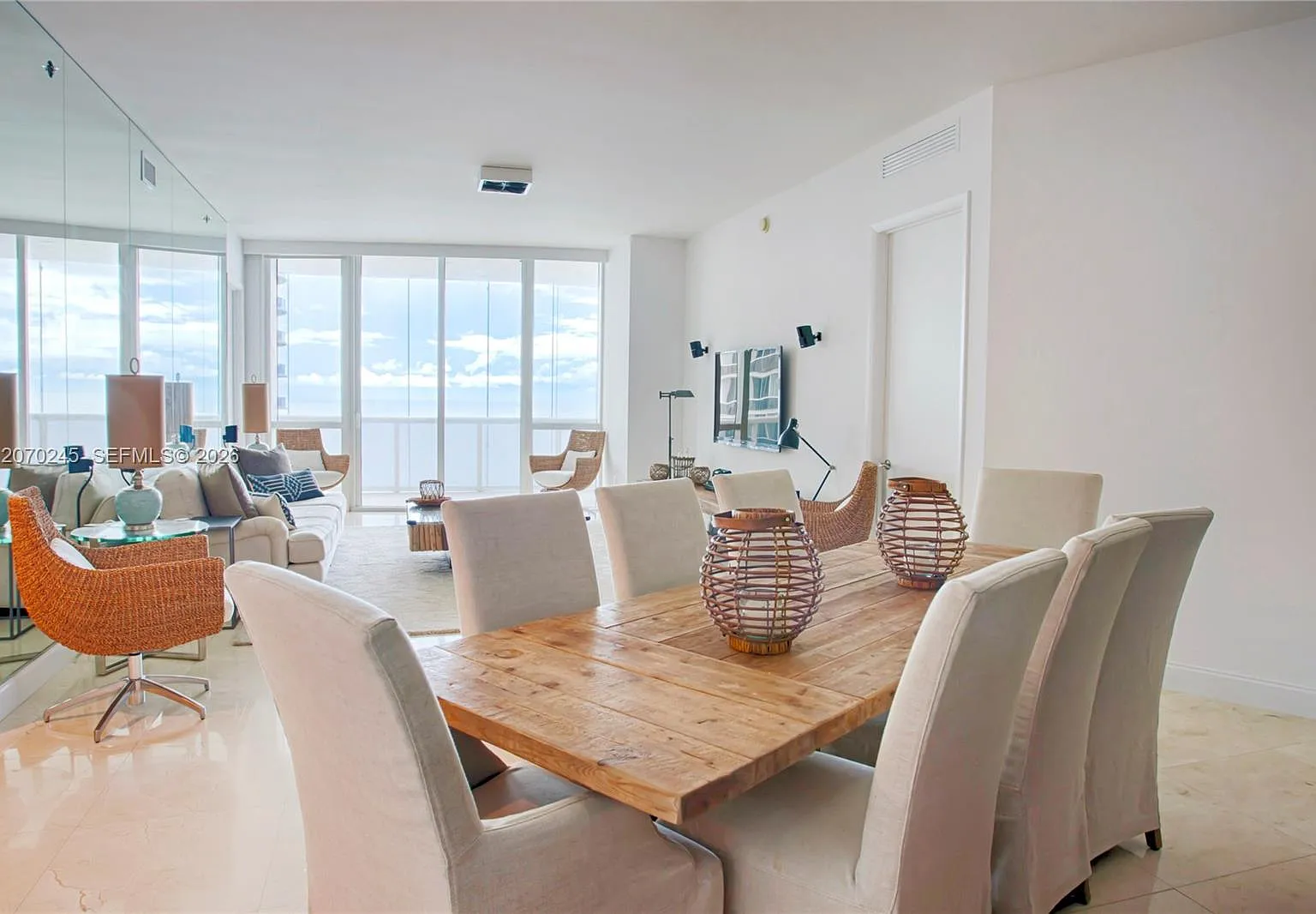 Tdr Tower Iii Condo — Photo 1