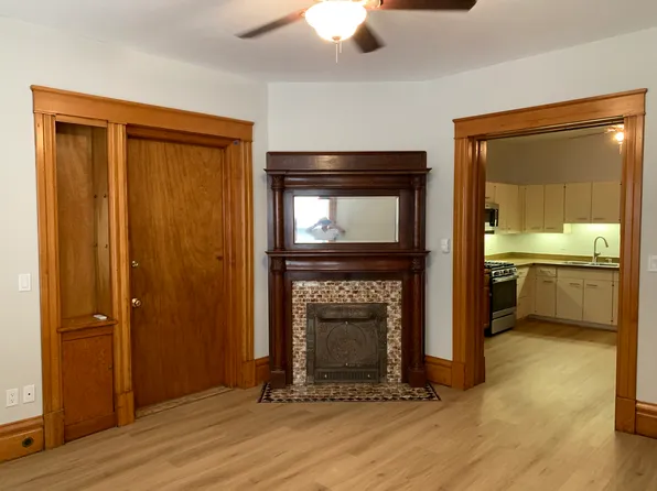 304 S 3rd St #2B, Rockford, IL 61104