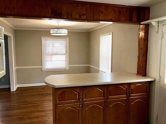 5th image of 186 Shawnee Ln