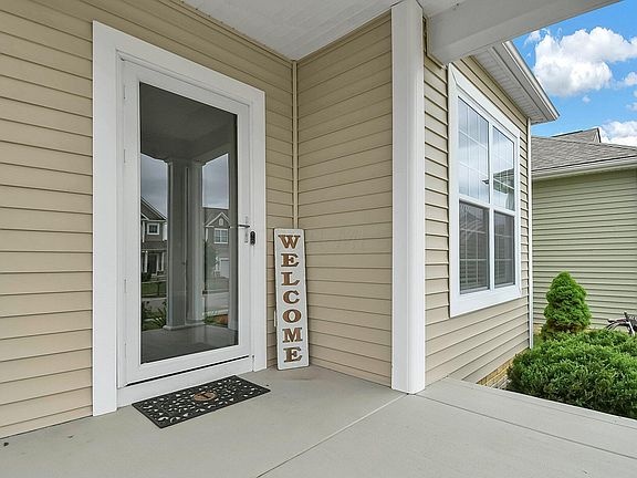 3rd image of 8653 Melton Fields Dr