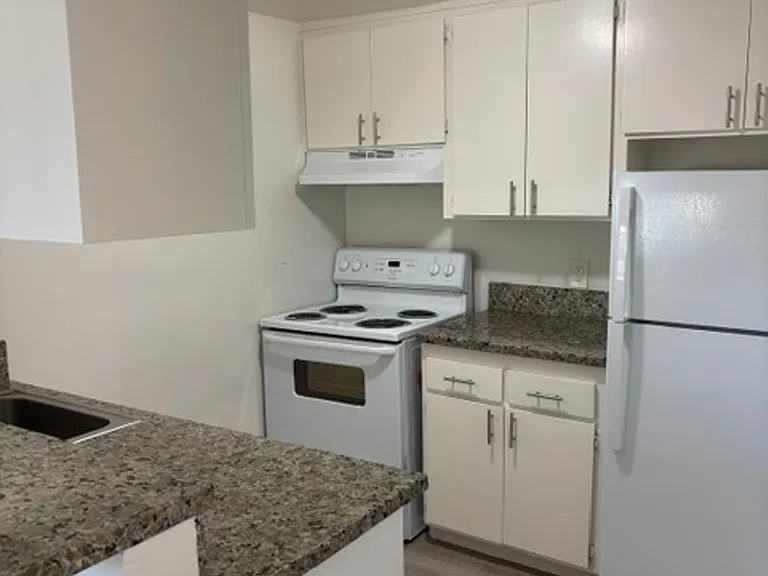 2731-2751 Don Juan Dr — Photo 32