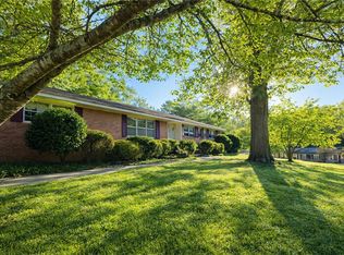 611 Heyward Rd, Anderson, SC 29621