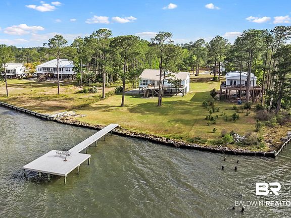 3rd image of 24321 Gulf Bay Rd