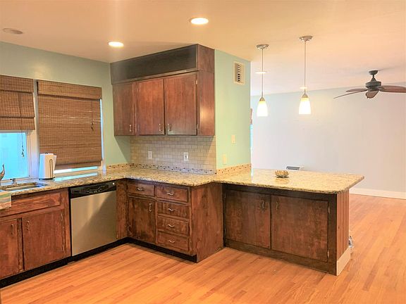 5th image of 10 Anastasia Park Dr