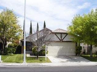 1005 Greystone Dr, Las Vegas, NV 89108