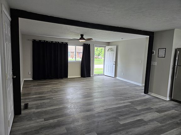 2nd image of 5785 Tibet Dr