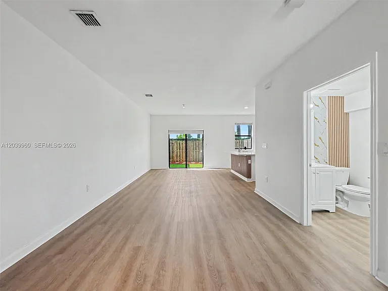11296 SW 254th Ter — Photo 9