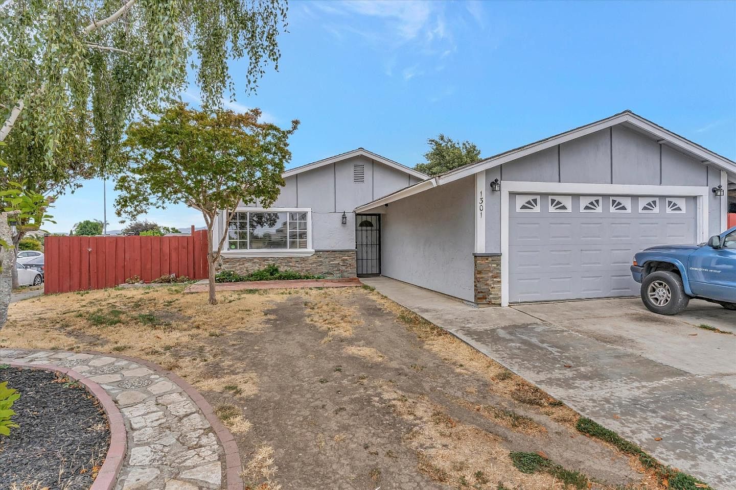1301 Buena Vista Rd, Hollister, CA 95023 Zillow