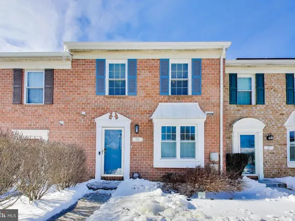 35 Wellspring Cir, Owings Mills, MD 21117