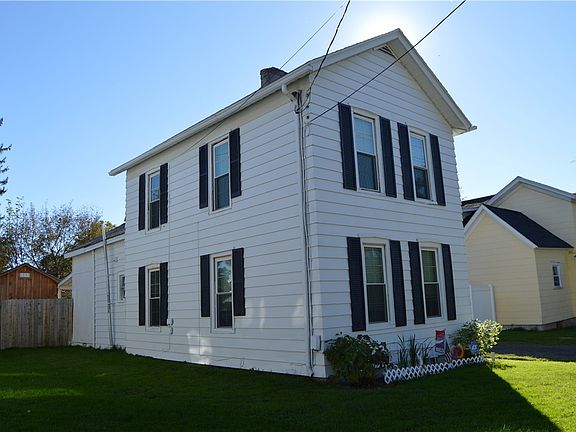 2nd image of 38 Lansing St