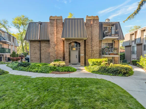 4868 S Highland Cir APT 2, Holladay, UT 84117