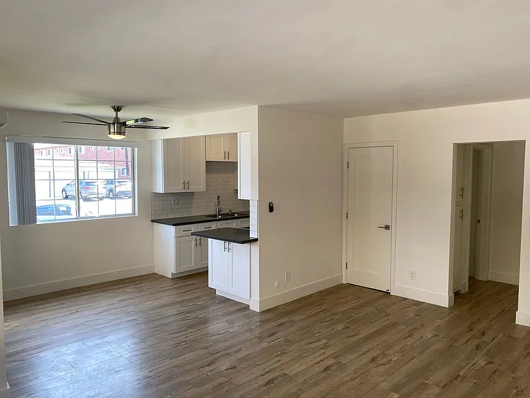 16811 & 16817 Yukon Ave #11A-17I — Photo 6