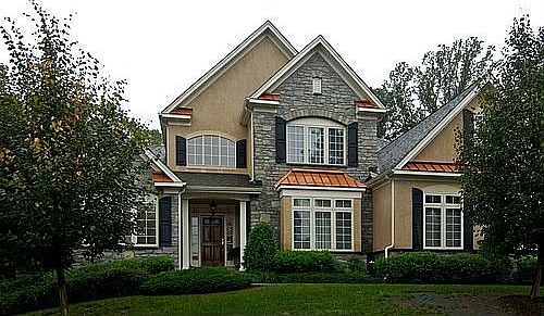 2nd image of 636 Harpers Ln