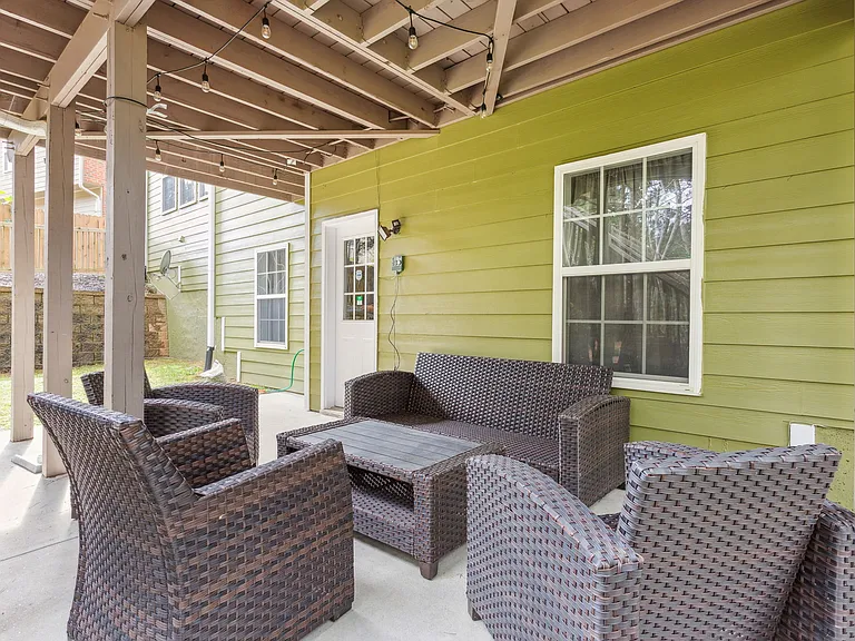 4735 Shiloh Crossing Way — Photo 40