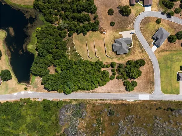 1109 S Country Club Dr #3, Cushing, OK 74023